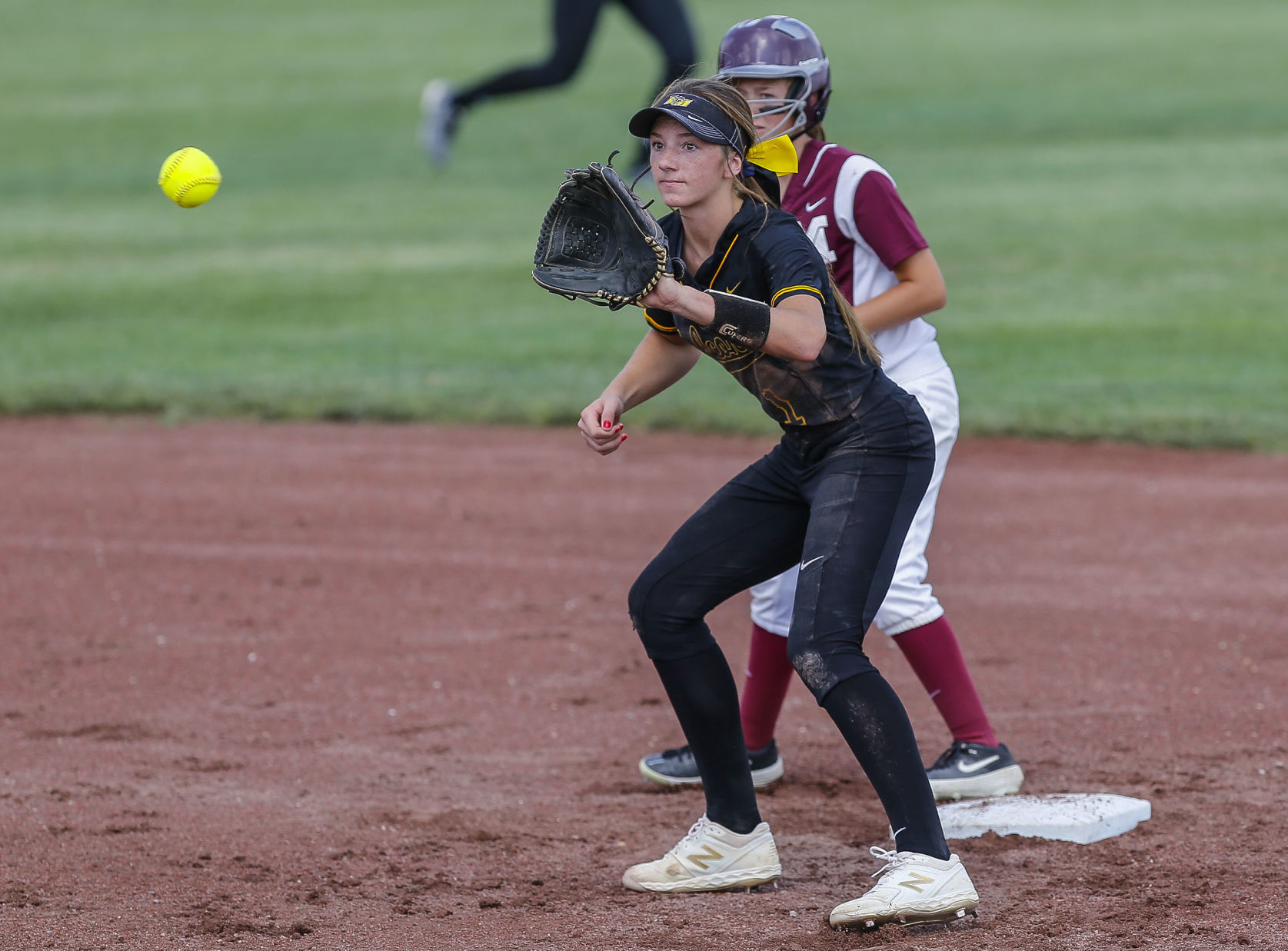 State SBall Louisa-Muscatine vs. Mount Vernon 8
